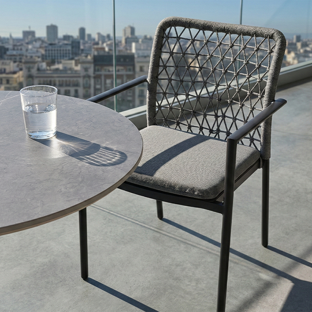 Hera Arm Chair / ヘラアームチェア - SP 4